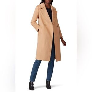 Camel Daylina Coat
Club Monaco
Size 4